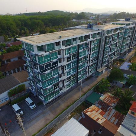 Modern Thai Suites Phuket المظهر الخارجي الصورة
